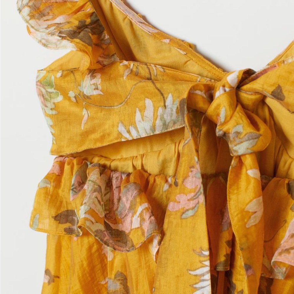 H&M Lyocell-blend Ruffled Dress. Size small - Picture 3 of 7